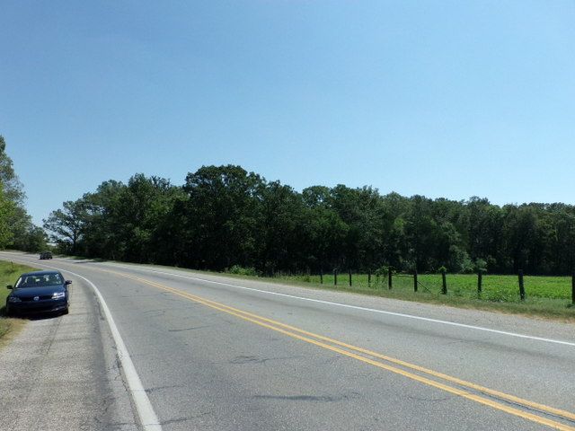 500 White Drive, Batesville, AR 72501