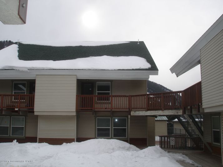 755 E Hansen Ave Apt 316, Jackson, WY 83001