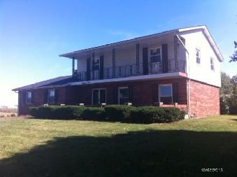 1106 St Patrick Blvd, East Saint Louis, IL 62206