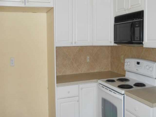 9716 33rd Avenue SW, Seattle, WA 98126
