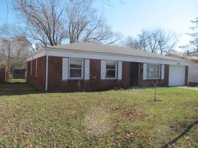 2543 Sickle Rd, Indianapolis, IN 46219
