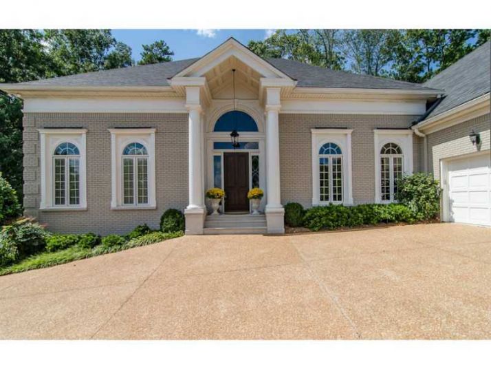 608 Club Lane Se, Marietta, GA 30067