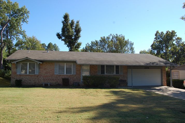 2216 No. 56th Lane, Fort Smith, AR 72904