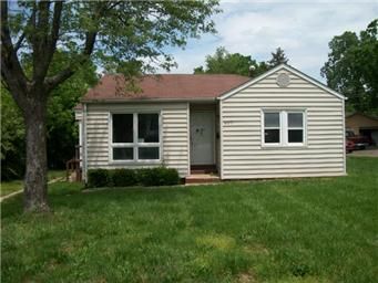 407 E Elm St, Park Hills, MO 63601