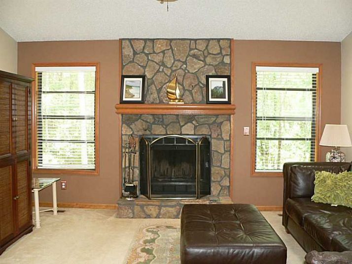 6130 Forest Brook Lane, Acworth, GA 30102
