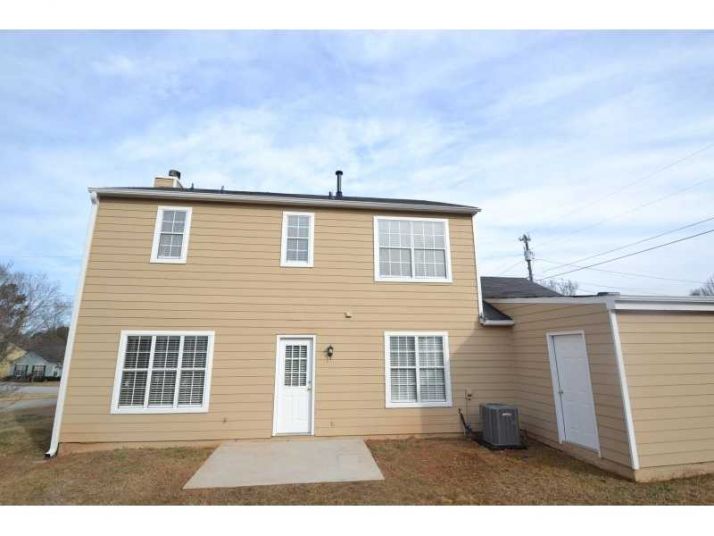 4295 Catalpa Court, Ellenwood, GA 30294
