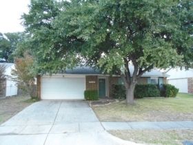 5556 Ragan Drive, The Colony, TX 75056