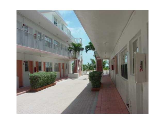 9309 COLLINS AV # 10, Miami Beach, FL 33154