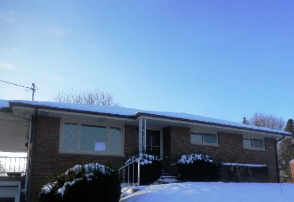 266 Grandview Blvd, Butler, PA 16001