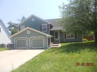 1613 Dunwich Drive, Liberty, MO 64068