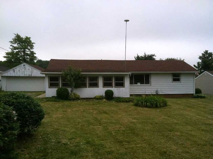 6396 State Route 576, Bryan, OH 43506