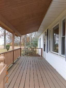 5114 Streeter Rd, Mantua, OH 44255