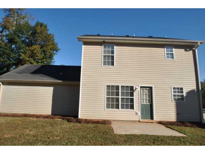 9143 Sterling Lakes Drive, Covington, GA 30014