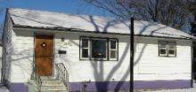 1636 Ferry St Waukegan, IL 60087