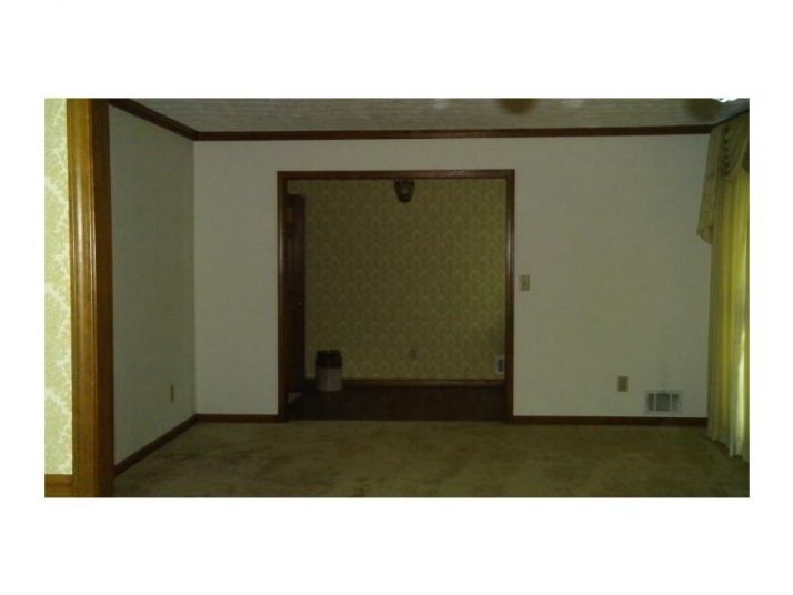 2682 Cliffview Drive, Lilburn, GA 30047