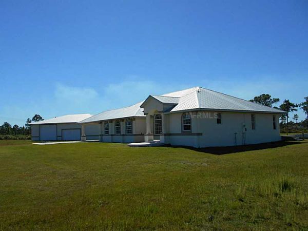 30040 BERMONT RD, Punta Gorda, FL 33982