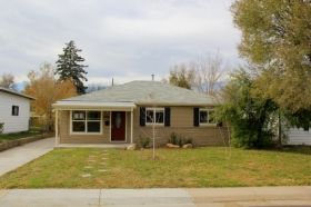 2269 Geneva St, Aurora, CO 80010