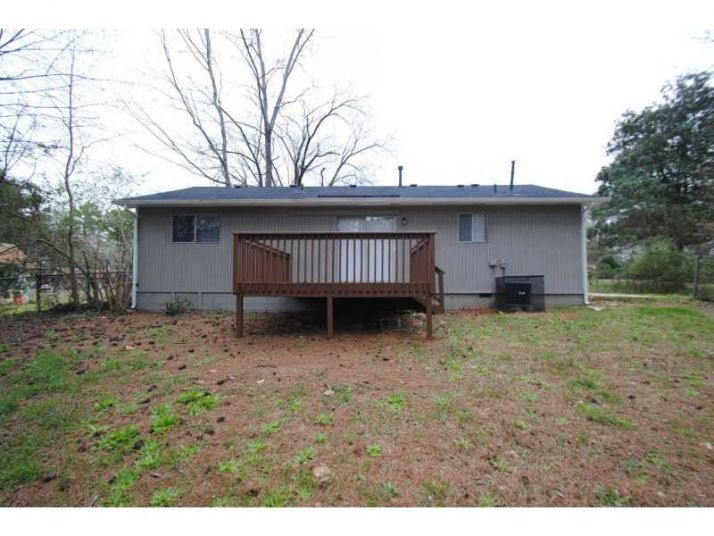 7691 Hawthorne Drive, Jonesboro, GA 30236
