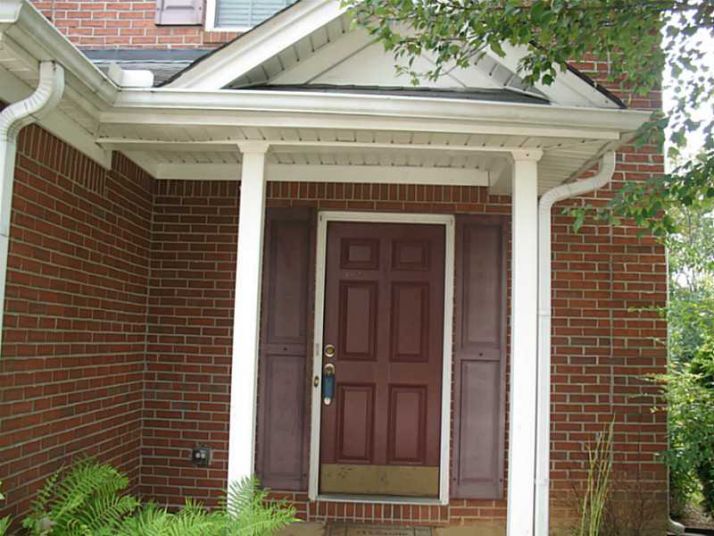 923 Hawthorn Lane, Grayson, GA 30017
