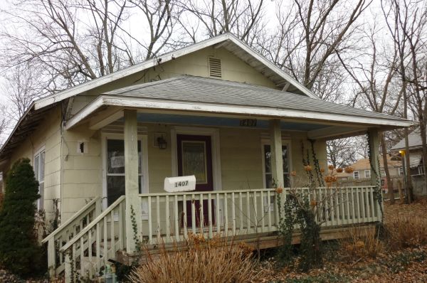1407 Parker Ave, Osawatomie, KS 66064