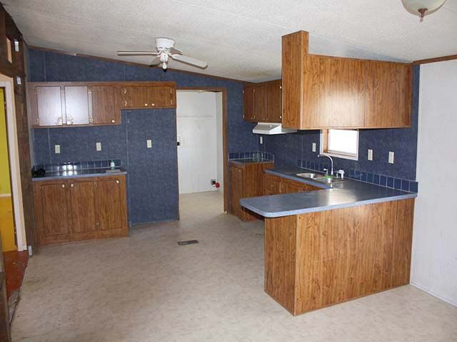 1350 W Hobson Street, Searchlight, NV 89046