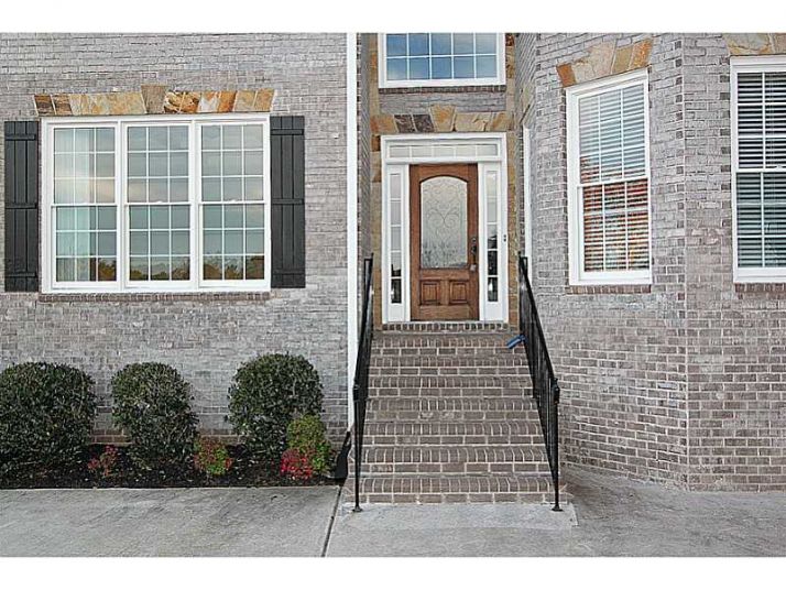 1032 Heathchase Drive, Suwanee, GA 30024