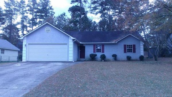 1107 Bonita Cir, Jonesboro, GA 30238