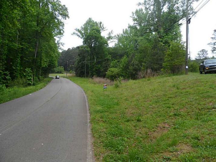 2 Old Shoal Creek Trail, Canton, GA 30114