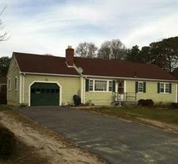 8 Denver Street, Hyannis, MA 02601
