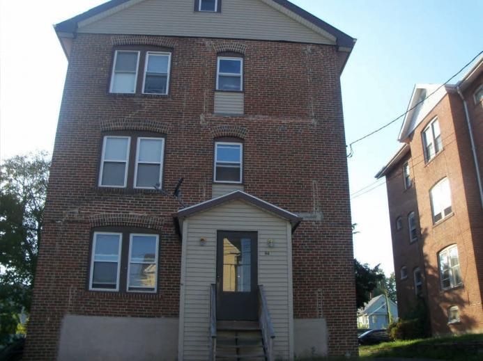 94 Cleveland St, New Britain, CT 06053