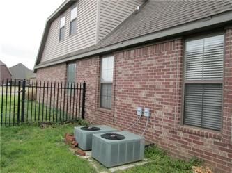 6403 Bridge Bay Lane, Rogers, AR 72758