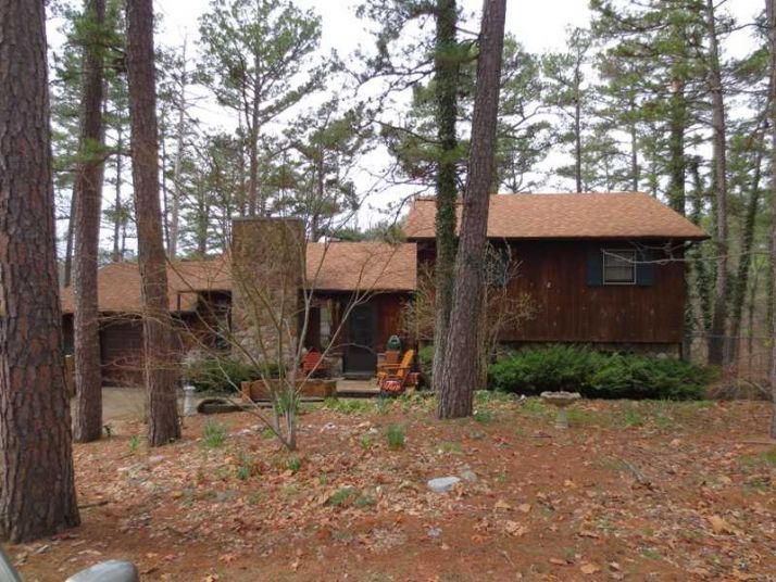 38 Forest Lane, Eureka Springs, AR 72632