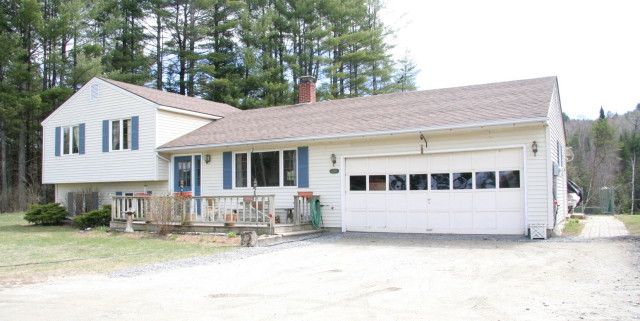 2416 New Boston Road, Saint Johnsbury, VT 05819