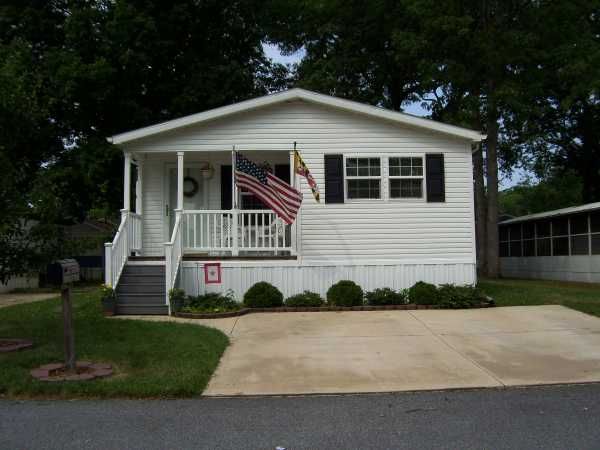114 Whistle Stop Road, Middle River, MD 21220