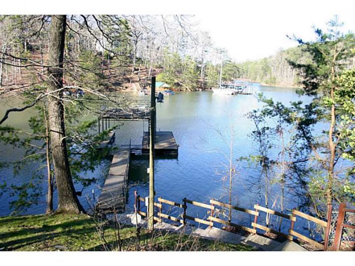 2340 Peachtree Road, Cumming, GA 30041