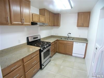 838 Butler Avenue, Santa Rosa, CA 95407