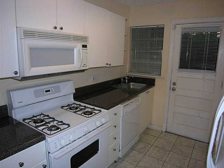 2230 Cheshire Bridge Road Ne, Atlanta, GA 30324