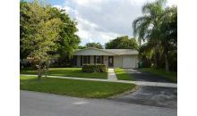 9322 SW 182 ST Miami, FL 33157