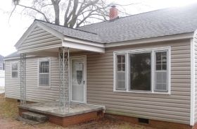 2008 Lees Chapel Rd, Greensboro, NC 27405