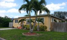 3811 NW 63 AVE Miami, FL 33166