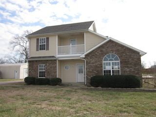 980 Webb Rd, Clarksville, TN 37040