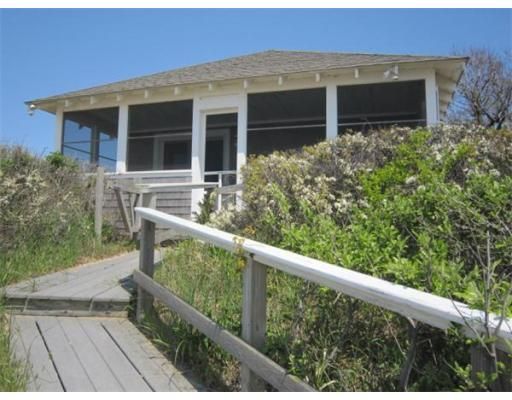 15 Sunset Ln, Eastham, MA 02642