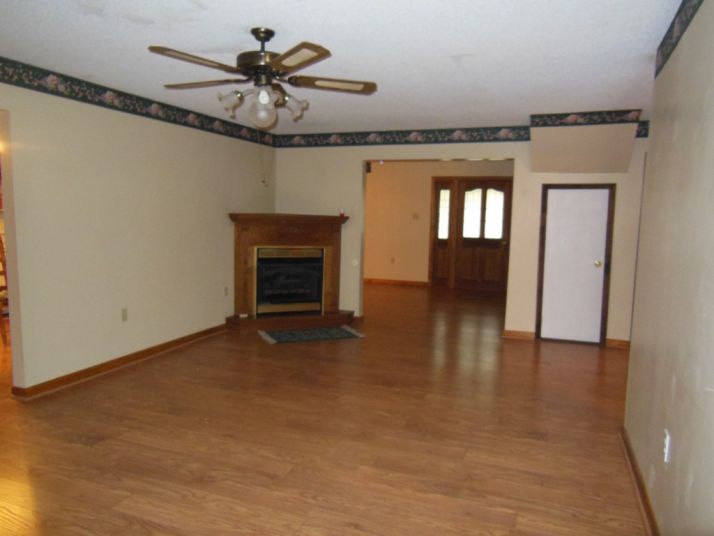 3914 County Road 81, Danville, AL 35619