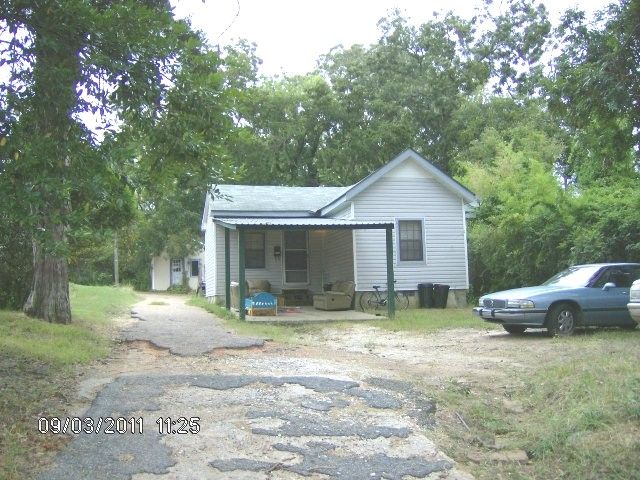542 West Barbour Street & 540 West Barbour Street, Eufaula, AL 36027