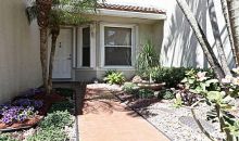 7404 S Pinewalk Dr S # 225 Pompano Beach, FL 33063