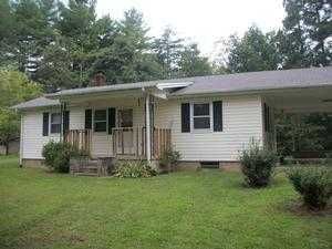 225 Dan Bryant Rd, Pilot Mountain, NC 27041