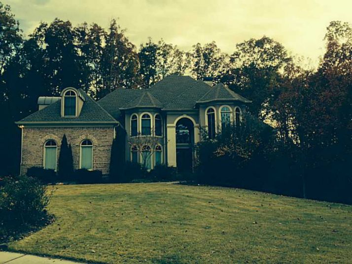 2101 Rocky Falls Court, Kennesaw, GA 30152