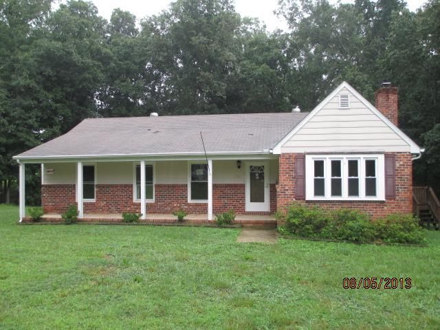 2391 Rock Castle Rd, Goochland, VA 23063