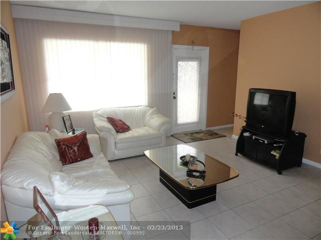 7350 NW 1st St # 205, Pompano Beach, FL 33063