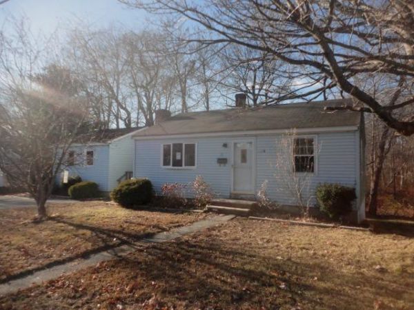 13 Meaders Ln, Salisbury, MA 01952